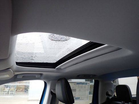 New 2025 Ford Maverick Lobo image 17