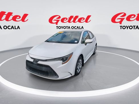 Used 2020 Toyota Corolla LE image 4