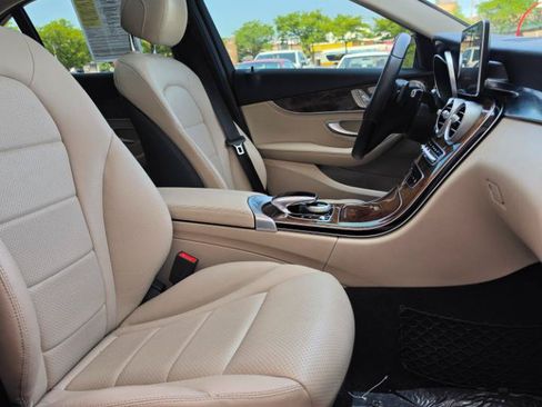 Used 2015 Mercedes-Benz C 300 4MATIC Sedan image 14