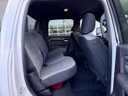 Used 2024 RAM 3500 Big Horn image 72