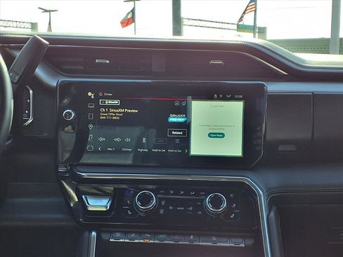 Used 2025 GMC Sierra 3500 Denali image 15