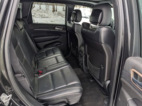 Used 2015 Jeep Grand Cherokee Overland AWD/4WD image 20