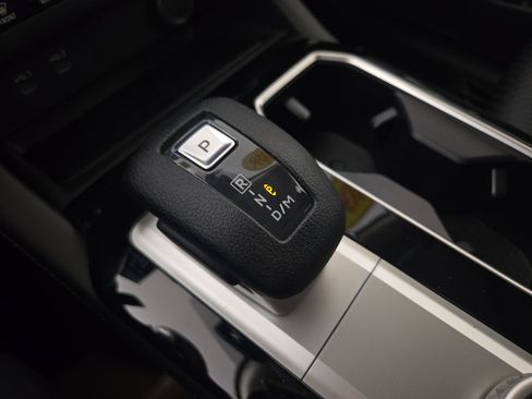 New 2026 Mitsubishi Outlander ES image 23