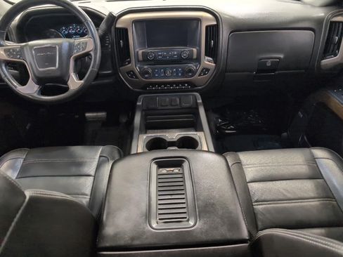 Used 2019 GMC Sierra 2500 Denali AWD/4WD image 6
