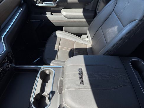 Used 2024 Chevrolet Silverado 3500 High Country w/ High Country Premium Package image 14