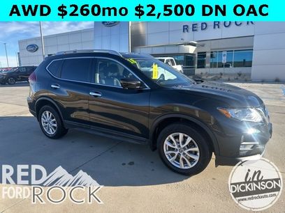 Used 2018 Nissan Rogue SV w/ Premium Package