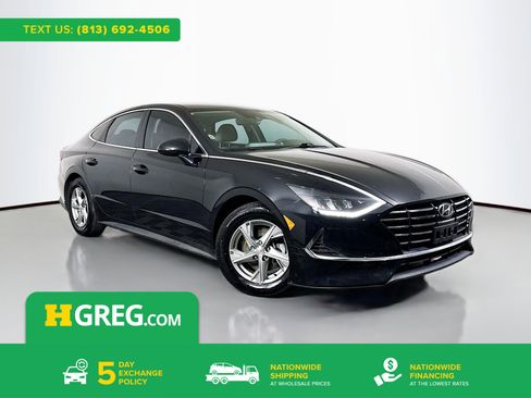 Used 2021 Hyundai Sonata SE image 1