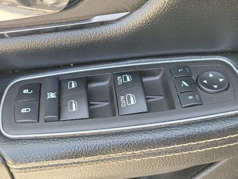 Used 2022 RAM 1500 Laramie w/ G/T Package RWD image 27