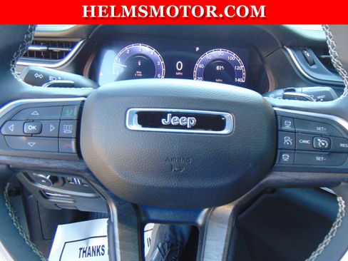 Certified 2024 Jeep Grand Cherokee Limited image 23