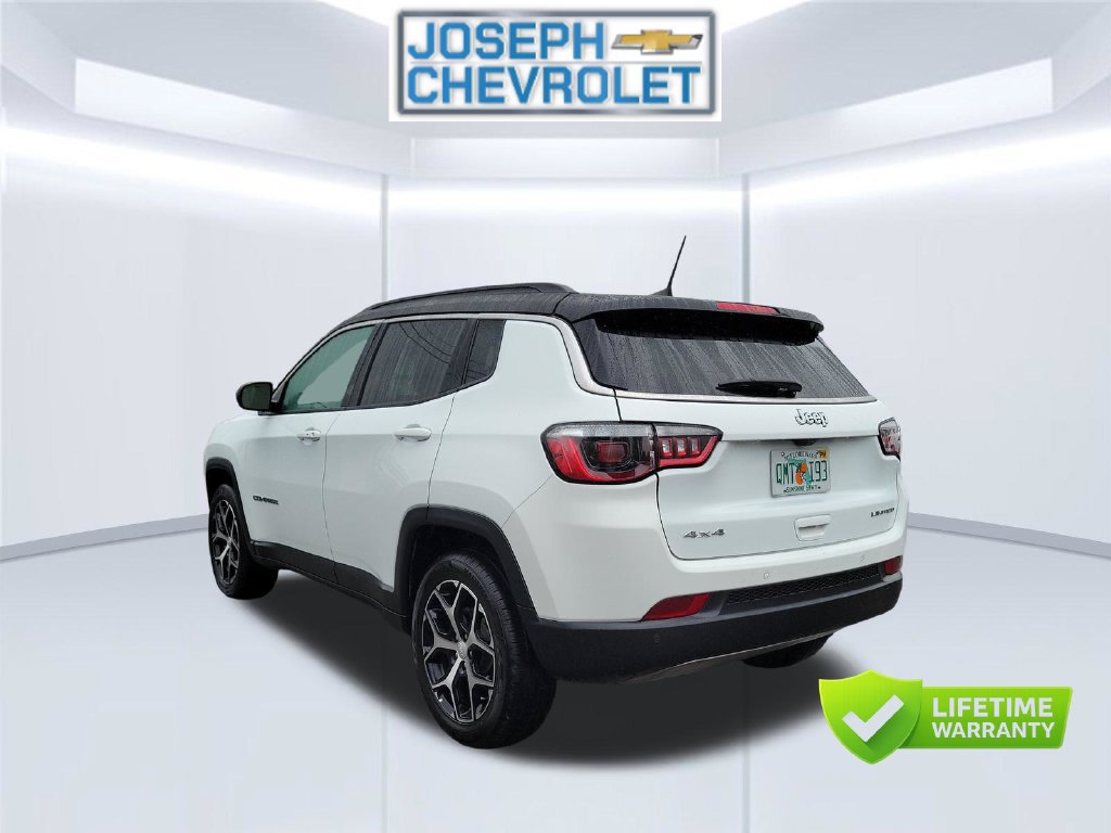 Used 2024 Jeep Compass Limited AWD/4WD image 4