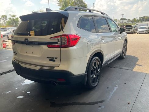 Used 2024 Subaru Ascent Onyx Edition AWD/4WD image 3