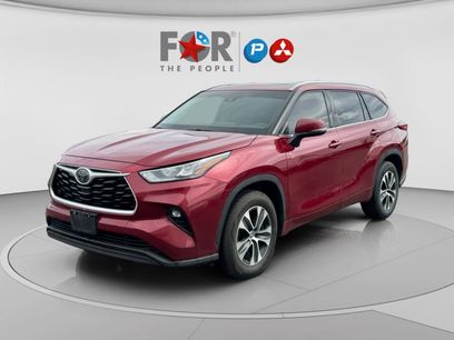 Used 2020 Toyota Highlander XLE