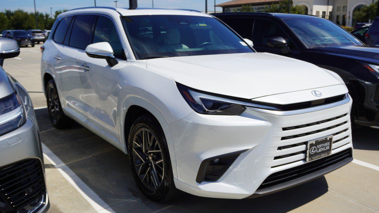 Certified 2026 Lexus TX 350 AWD w/ Technology Package image 3