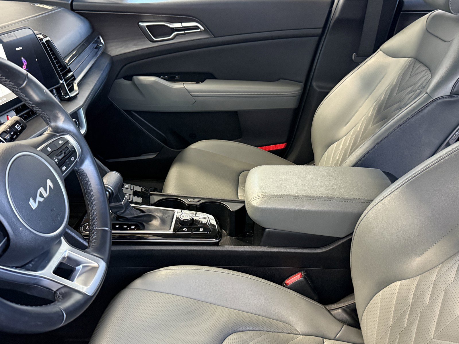 Used 2023 Kia Sportage X-Line w/ X-Line Premium Package AWD/4WD image 28