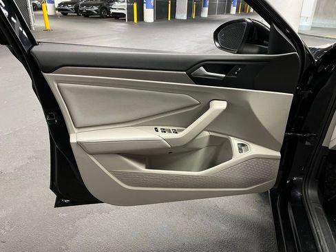 Certified 2023 Volkswagen Jetta S image 15