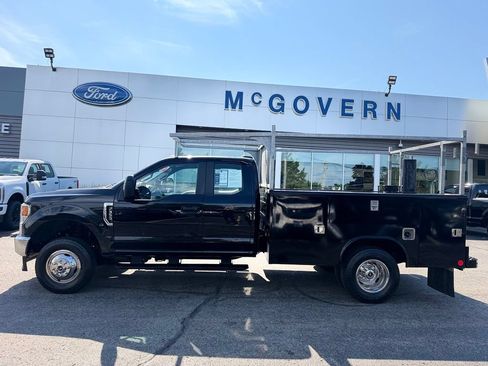 Used 2021 Ford F350 XL w/ Power Equipment Group AWD/4WD image 4