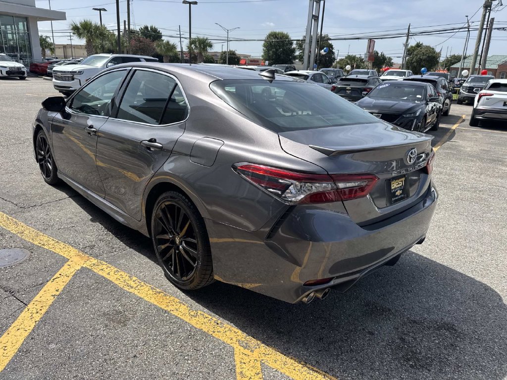 Used 2024 Toyota Camry XSE FWD image 6