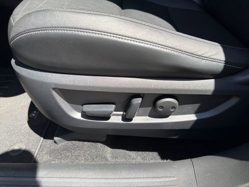 Certified 2021 INFINITI QX50 Luxe w/ Appearance Package image 18