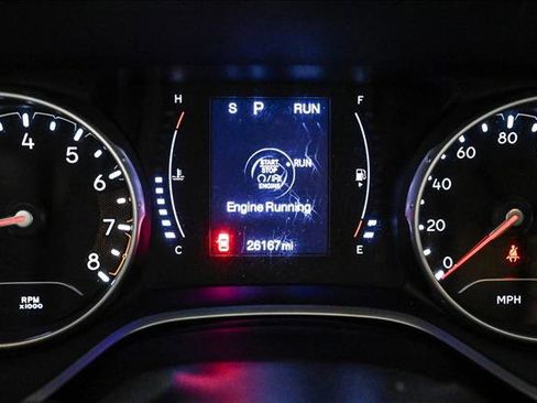 Used 2020 Jeep Compass Latitude w/ Cold Weather Group image 11