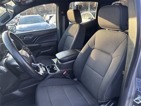 Used 2023 Chevrolet Colorado LT w/ LT Convenience Package image 15