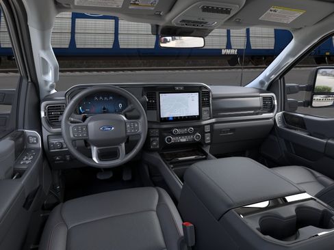 New 2026 Ford F250 4x4 Crew Cab Super Duty image 9