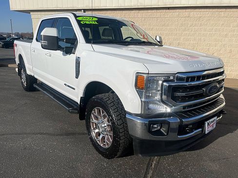Used 2021 Ford F250 Lariat w/ Lariat Ultimate Package image 2