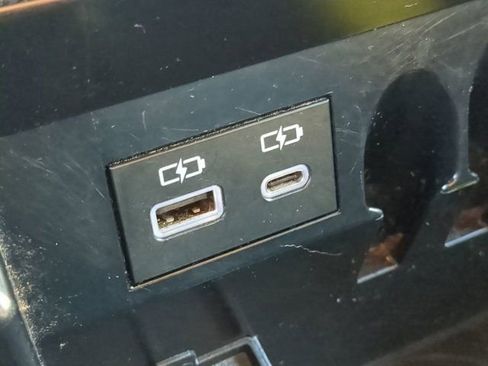 Used 2025 Toyota Tundra SR5 w/ SR5 Convenience Package image 20