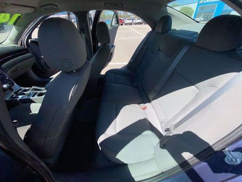 Used 2014 Chevrolet Malibu LS w/ Protection Package FWD image 4