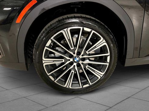 New 2026 BMW X2 xDrive28i w/ Convenience Package image 11