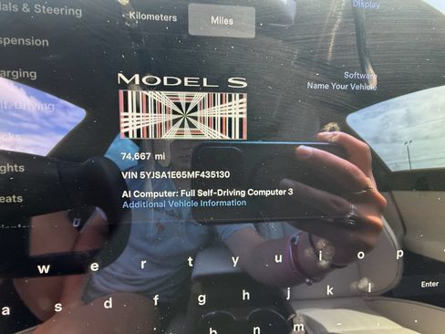 Used 2021 Tesla Model S Plaid AWD/4WD image 17