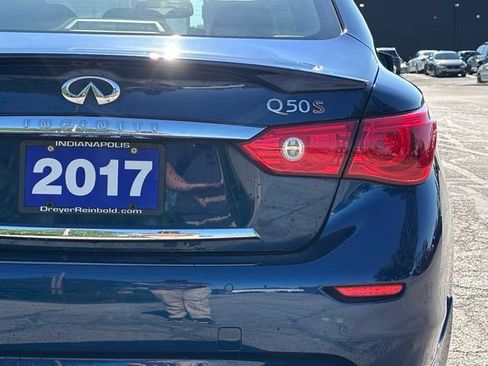 Used 2017 INFINITI Q50 Red Sport 400 AWD/4WD image 4