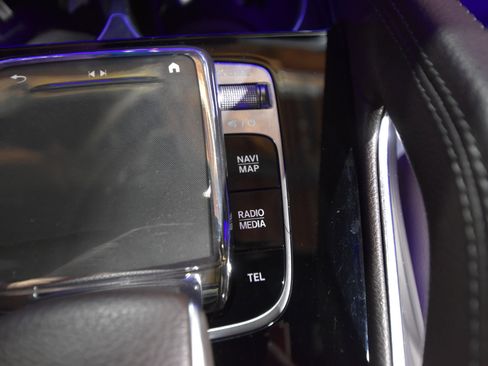 Used 2020 Mercedes-Benz GLE 350 4MATIC image 41