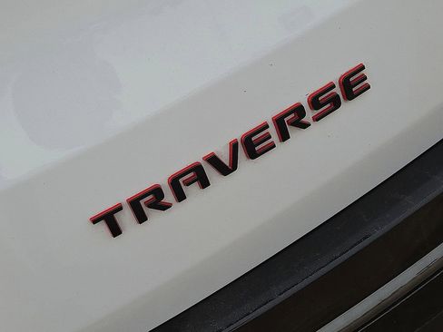 Used 2022 Chevrolet Traverse Premier w/ Redline Edition image 12