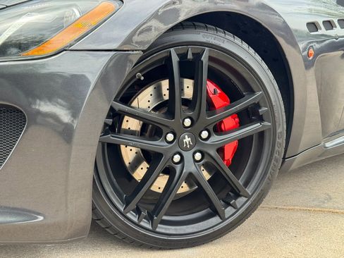 Used 2014 Maserati GranTurismo Sport RWD image 53