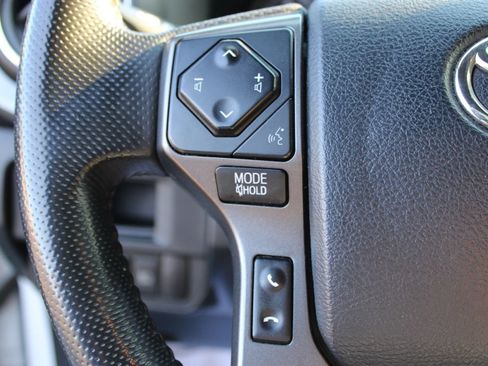 Used 2019 Toyota Tacoma TRD Off-Road RWD image 23