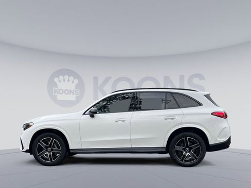 New 2026 Mercedes-Benz GLC 300 4MATIC image 2
