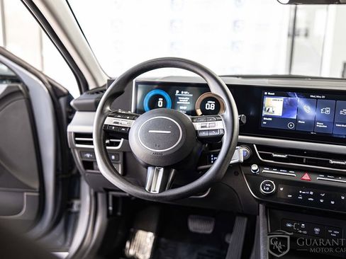 Used 2025 Hyundai Sonata SEL FWD image 34