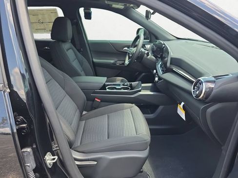 New 2026 Chevrolet Equinox LT w/ Safety and Technology Package AWD/4WD image 15