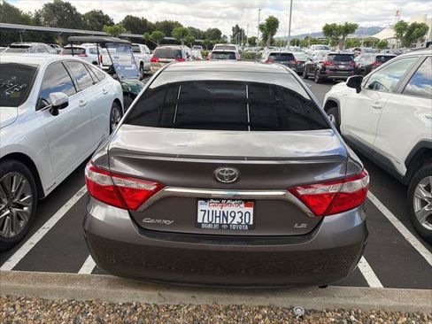 Certified 2017 Toyota Camry LE FWD image 5