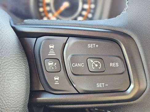 New 2026 Jeep Gladiator Willys AWD/4WD image 17