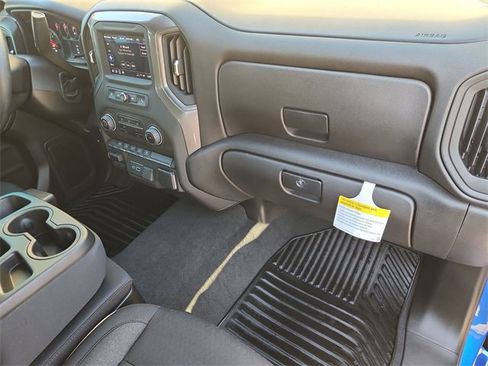 Used 2025 Chevrolet Silverado 1500 Custom w/ Turbomax Blackout Package image 27