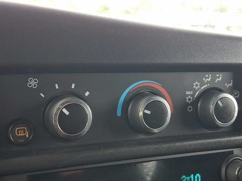 Used 2025 Chevrolet Express 2500 w/ Driver Convenience Package RWD image 14