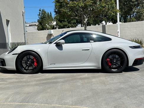 Used 2022 Porsche 911 Carrera GTS RWD image 9