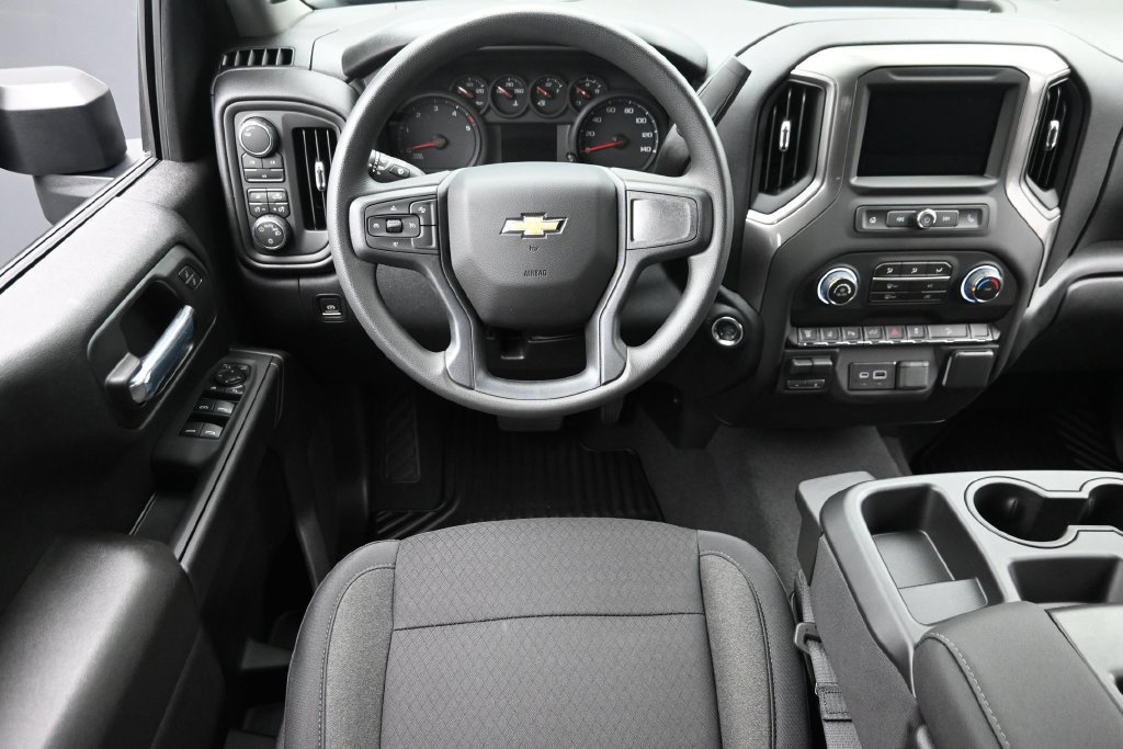 New 2026 Chevrolet Silverado 2500 Custom w/ Custom Value Package AWD/4WD image 12