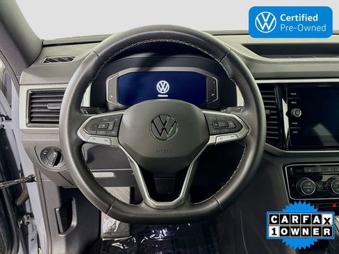 Certified 2023 Volkswagen Atlas Cross Sport SE w/ Panoramic Sunroof Package image 12