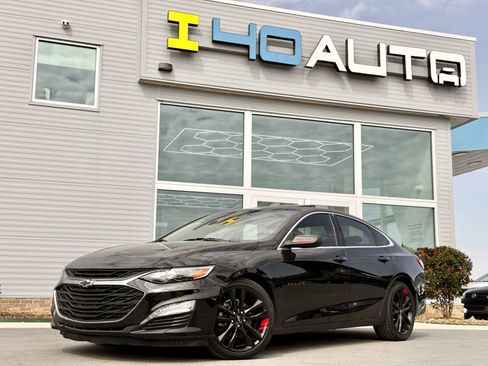 Used 2023 Chevrolet Malibu LT w/ Redline Edition FWD image 1
