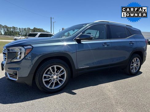 Used 2024 GMC Terrain SLT w/ Tech Package AWD/4WD image 8