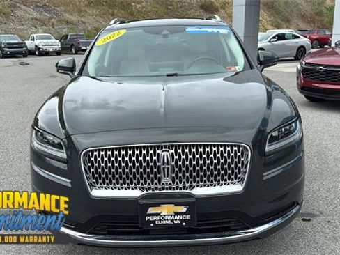 Used 2022 Lincoln Nautilus Reserve image 10