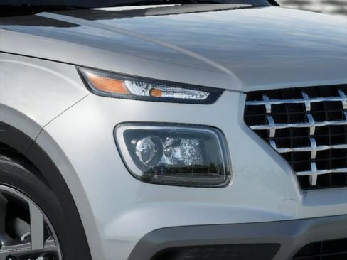 New 2026 Hyundai Venue SEL FWD image 9