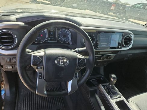 Used 2023 Toyota Tacoma Limited image 18